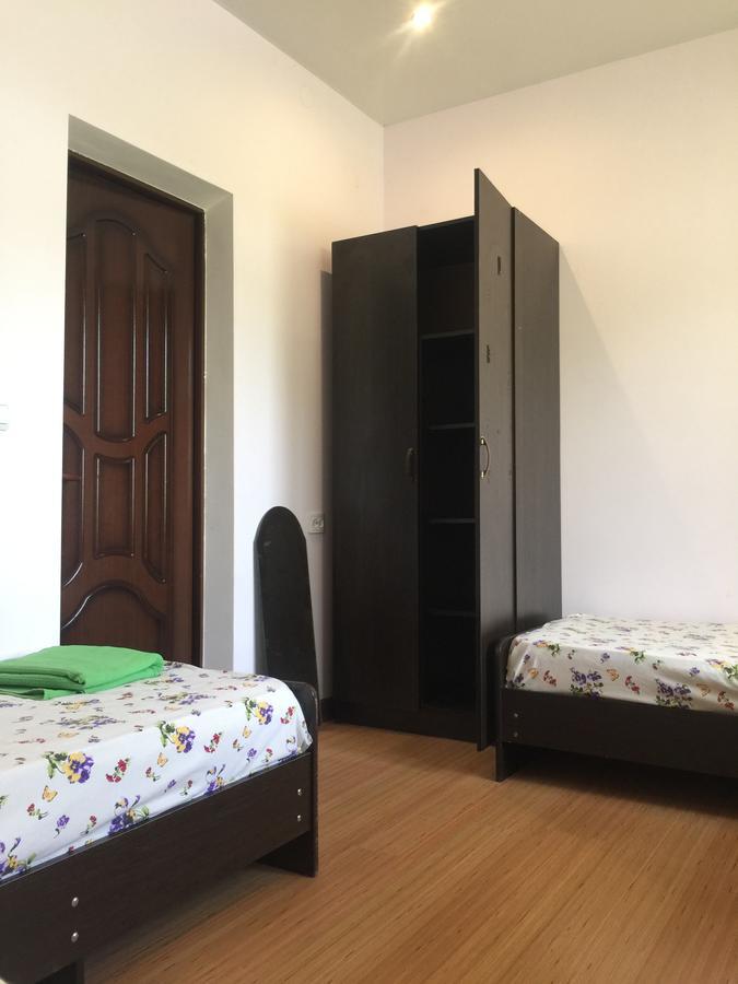 Guest House On Gagarina Varvara10 New Athos Exterior foto